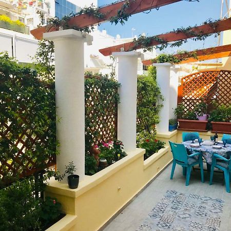 Oasis Veranda Under Columns.Kolonaki Embassy Area. Афины Экстерьер фото